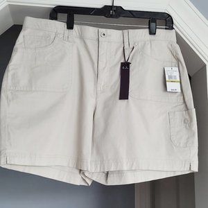 GLORIA VANDERBILT SIENNA HONEY OAT SHORTS